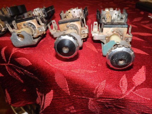 4 1955 55 1956 56 CHEVROLET CHEVY HEADLIGHT SWITCH SWITCHES & 2 56 210 150 KNOBS - Picture 2 of 4