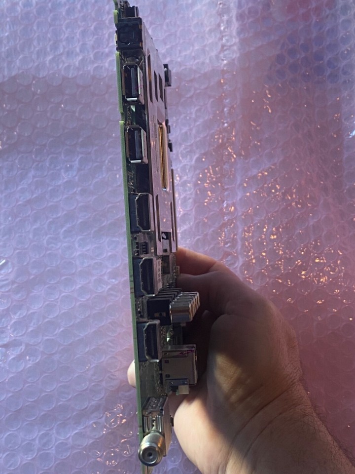 Samsung 43" TV Main board for model UN43RU7100F, UN43RU7100FXZA w