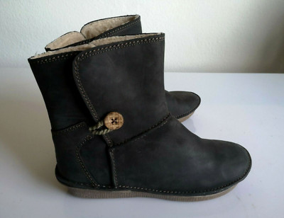 Damen Schuhe Stiefeletten Boots CLARKS Gr 41 UK 7 schwarz Echtleder Wolle warm