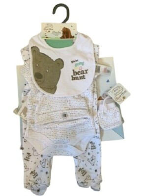 We re Going On A Bear Hunt - 6-teiliges Geschenkset mit Geschenktüte - 0-3 Monate - Neu mit Etikett