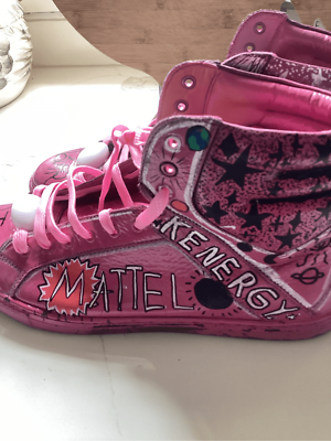 Kenneth Cole Reaction Hand Painted Barbie Core Ken Shoes Sz  display picture 3