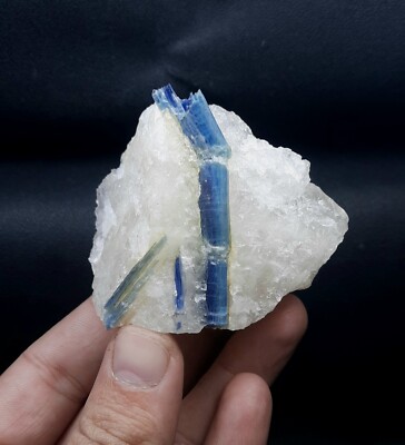 Natural Fluorescent Kynite New Find Combine With Quartz From Chitral Pakistan. 