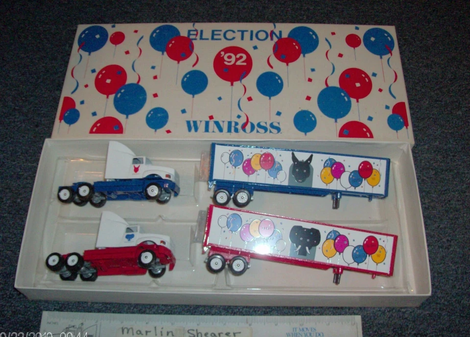 Juego de tractor y remolque Bush Clinton 1992 elección camión Winross Foto 2 de 3