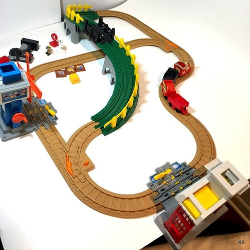 Fisher Price Geotrax Working Town Train 