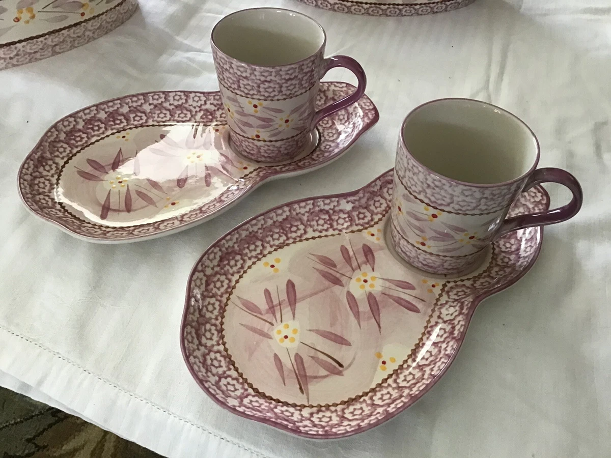 Mug and top snack plate set