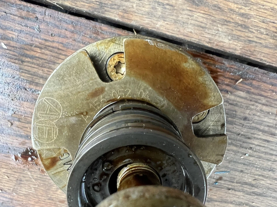 Mercedes E63 ML63 S63 CLS63 AMG M156 Camshaft Adjuster Exhaust GA230190 OEM - Image 2 of 4