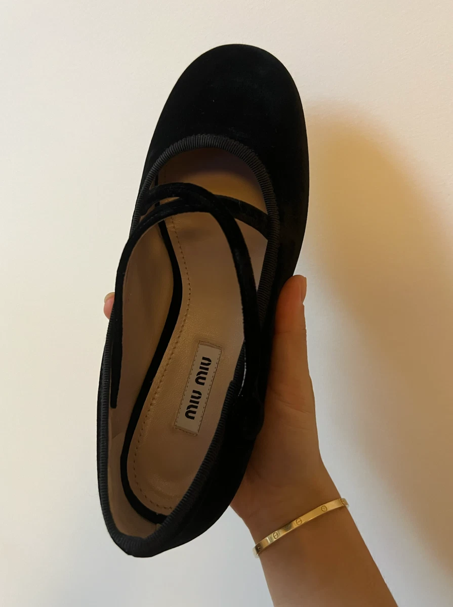 Black velvet ballet best sale flats