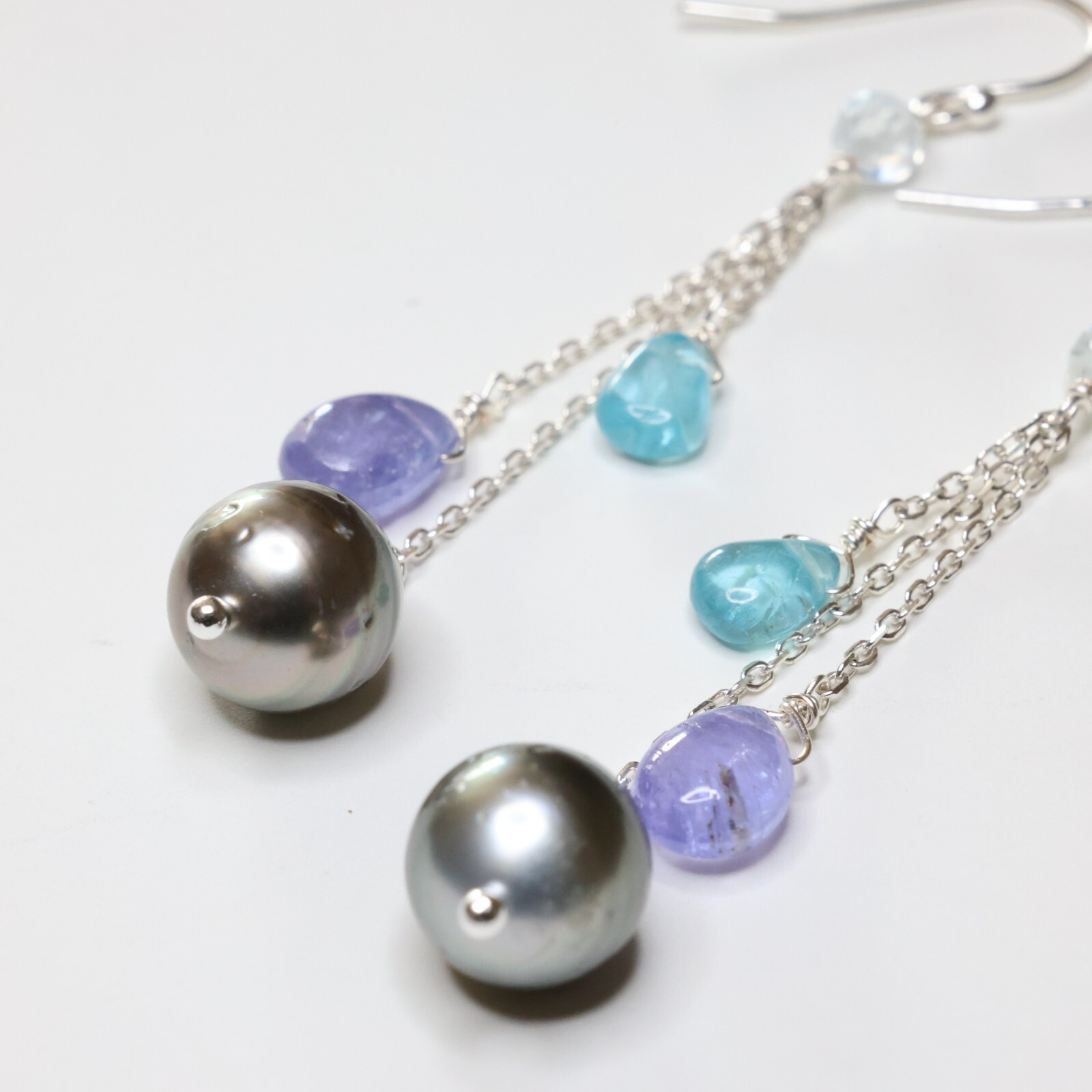 Boucles d'oreilles argent perles de Tahiti pierre précieuse tanzanite