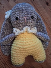 dolce coniglietto pasquale all'uncinetto hasi amigurumi coniglietto peluche alto circa 25 cm morbido