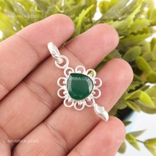 Green Onyx Gemstone Sister Engagement Anniversary New Pendant Jewelry 925 Silver
