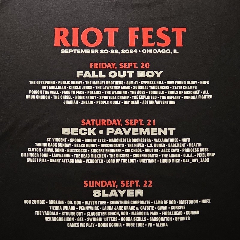 Gildan Softstyle Men's XL Black Riot Fest Chicago IL Sept 20-22 2024 T-Shirt