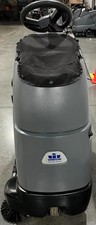 Karcher Chariot 2 iVac 24 ATV con Batteria AGM - alternate angle