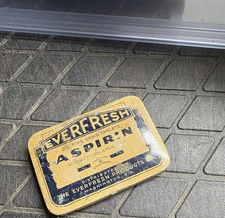 Vintage Everfresh Asprin Tin Case