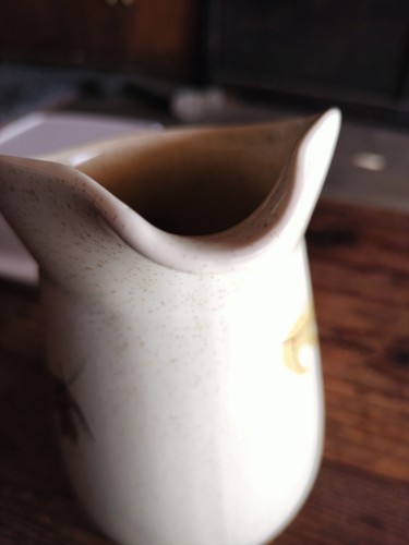 Franciscan Autumn Leaves Vintage Pitcher ~ 8" Earthenware speckled - Picture 3 of 6