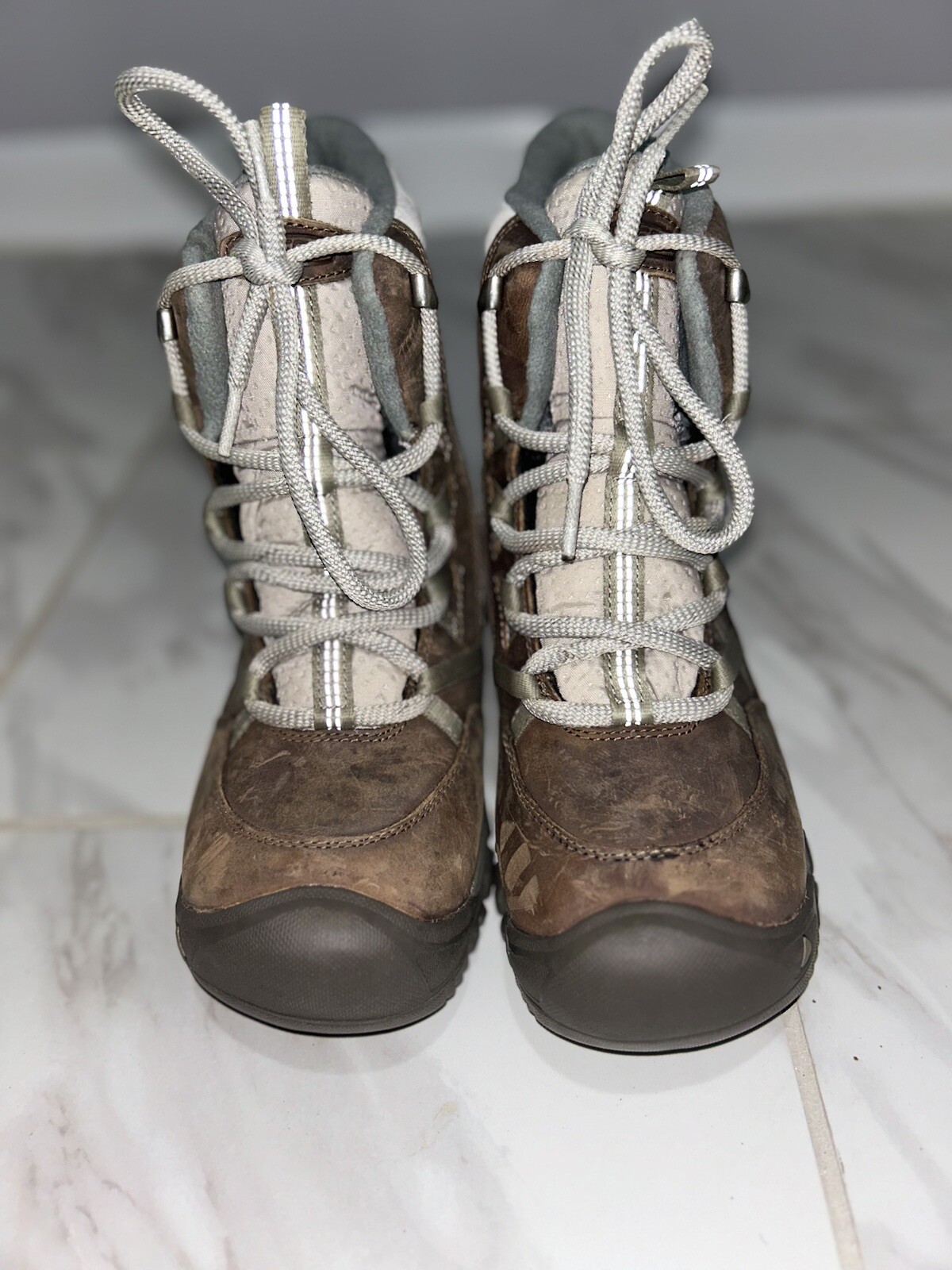 Stivali stringati Keen Hoodoo III da donna taglia 7