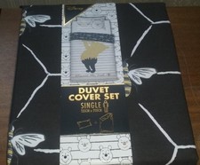 Disney Winnie the Pooh Honey Bee Single Duvet Cover Set Reversible Bedding New