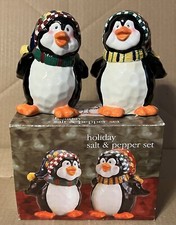 Image of Ceramic Penguin Figurines Salt & Pepper Shaker Set Christmas Holiday Tableware