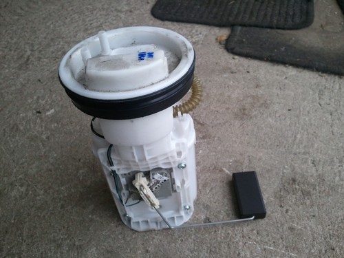 Seat Ibiza 6L Bj08 Benzinpumpe Pumpe Kraftstoffpumpe 1,2 BBM 44kw/60ps 112tkm