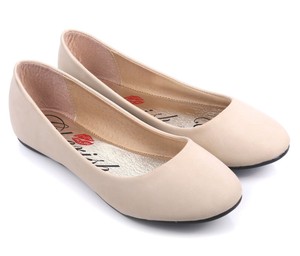nude round toe flats