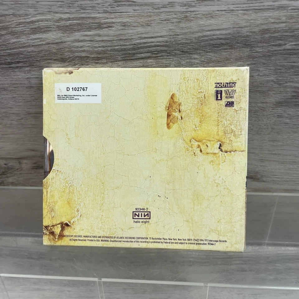 Nine Inch Nails 1994 The Downward Spiral TVT/Interscope Records Foto 3 de 4