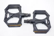 Wellgo M195 Black Bicycle Pedal Used with Scratches and Dirt