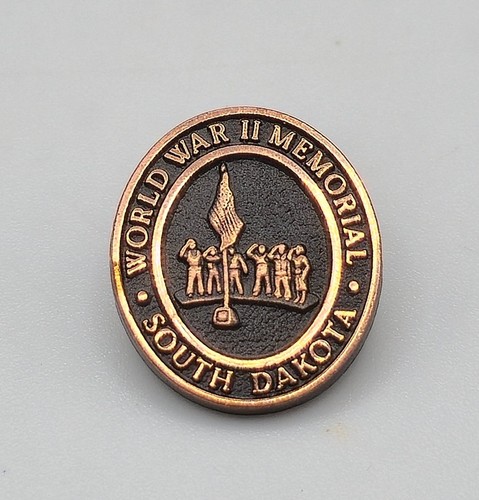 TERRYBERRY WWII Memorial South Dakota Lapel Pin 7/8" Bronze Tone Collectible