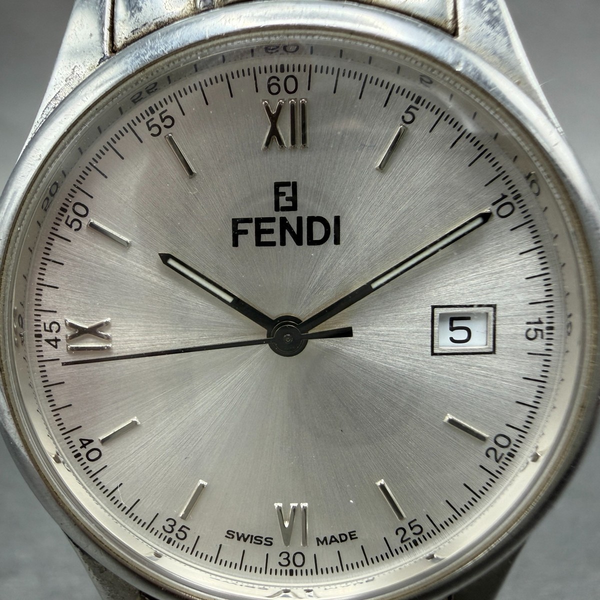Fendi Orologi Watch Men 35mm Silver Dial Silver Tone Date Round Fendi Orologi Watch Men 35mm Silver Dial Silver Tone Date Round