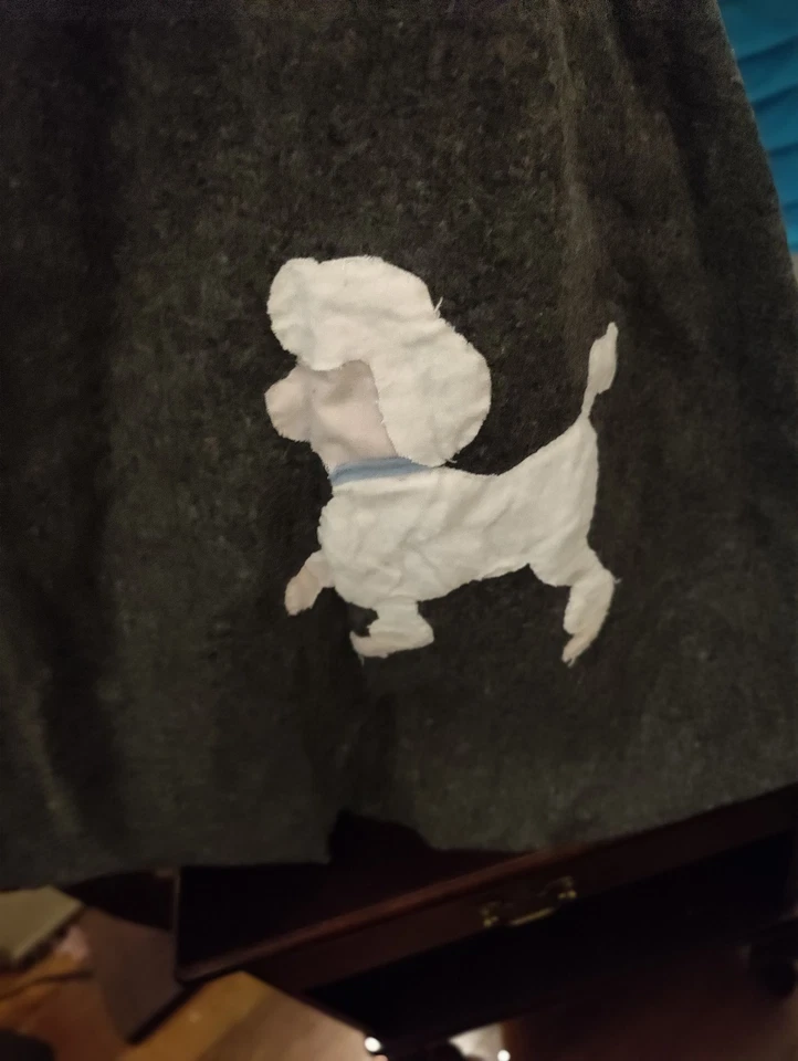 Falda De Colección Años 50 60 Círculo Columpio Rockabilly Pinup Bombshell Retro Caniche Perro Roja Foto 4 de 4