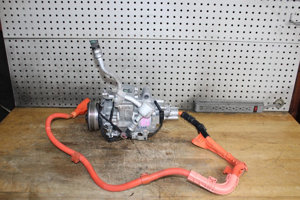 2012 - 2015 Honda Civic Hybrid Acura iLX Hybrid A/C Compressor HBC198 OEM TESTED - Image 2 of 4