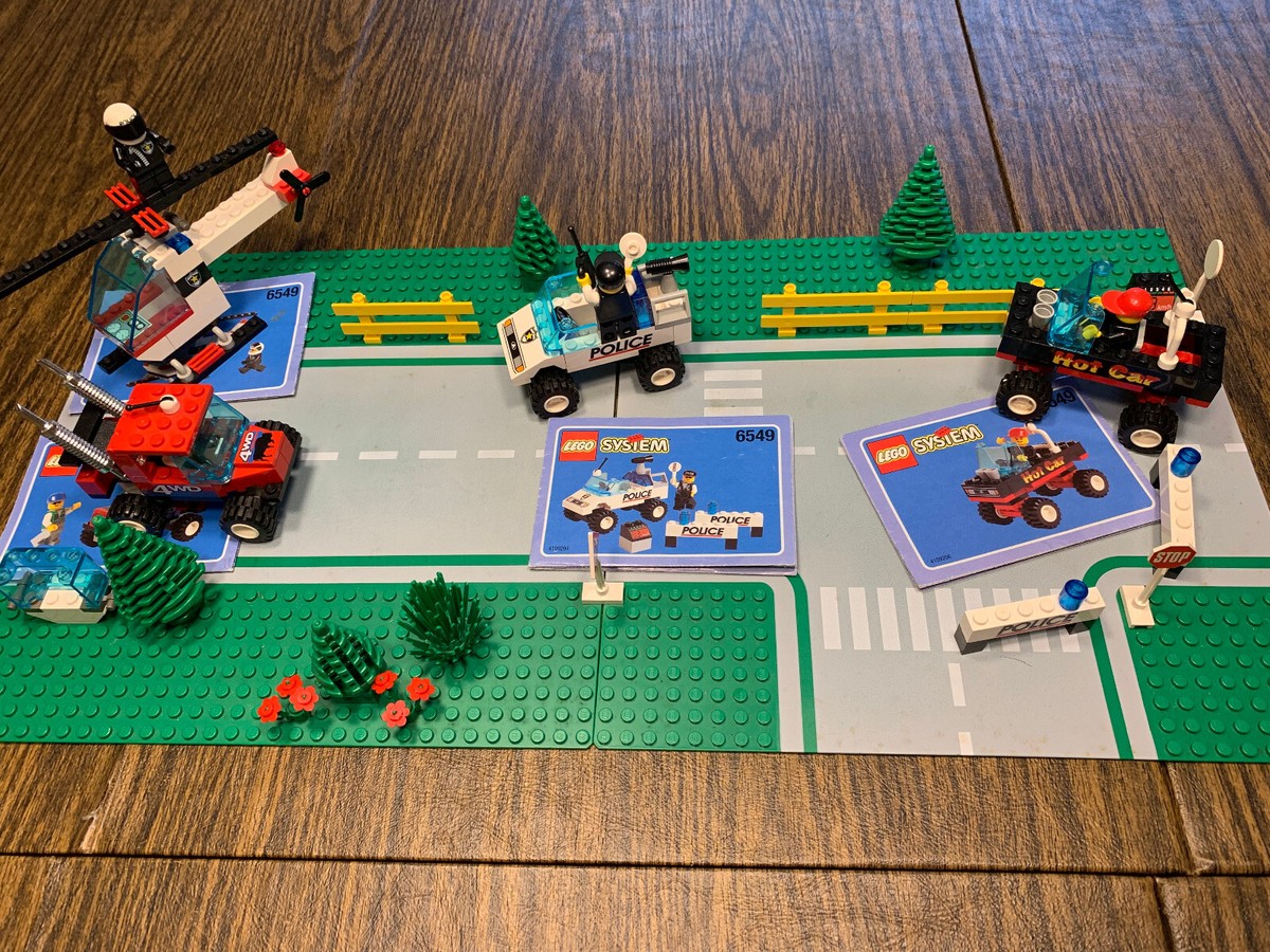 LEGO Set 6549 Roadblock Runners Town Scene 1997 Complete w