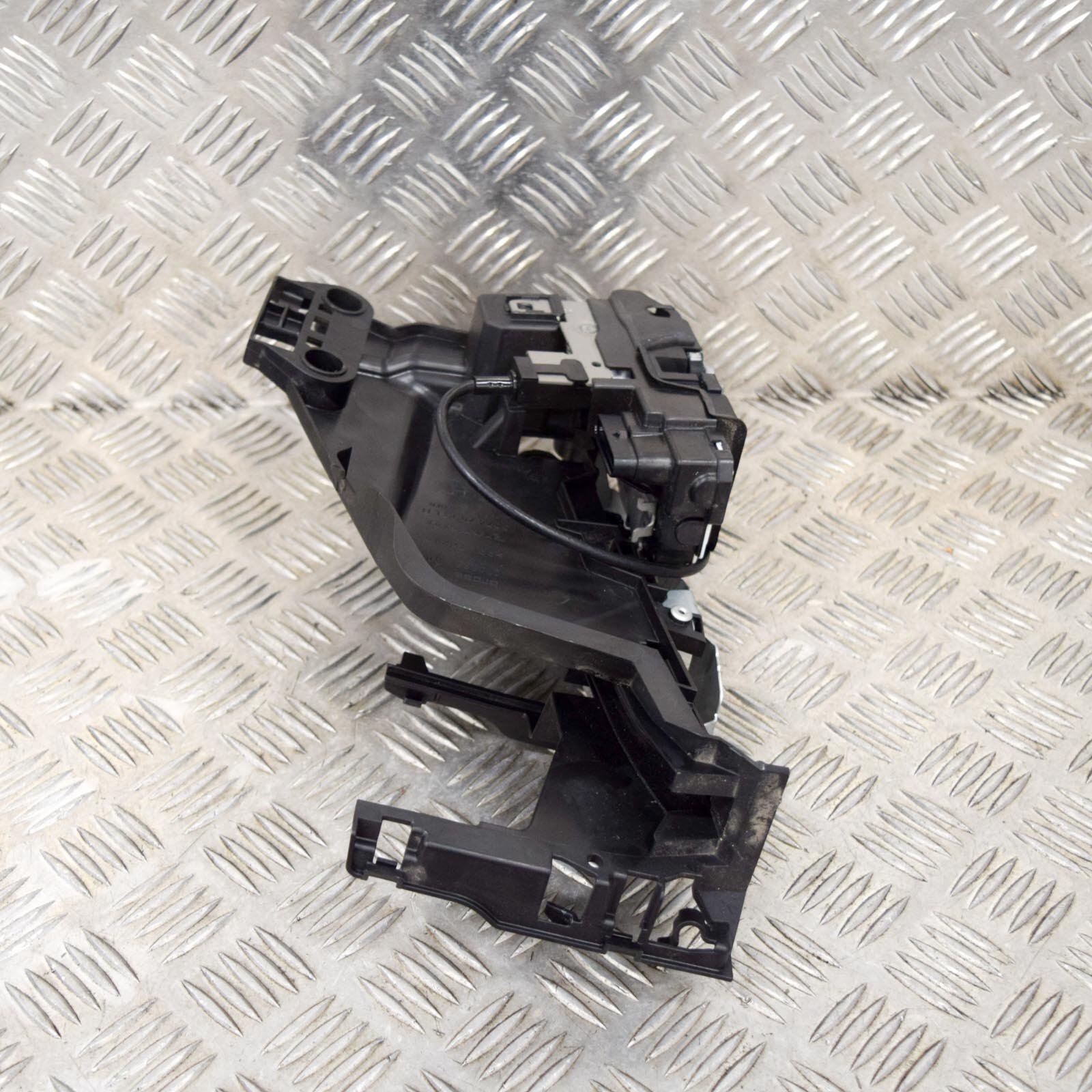 Volvo Xc40 RHD Front Left Door Lock 2.0i 140kw 31440787 2018 for  