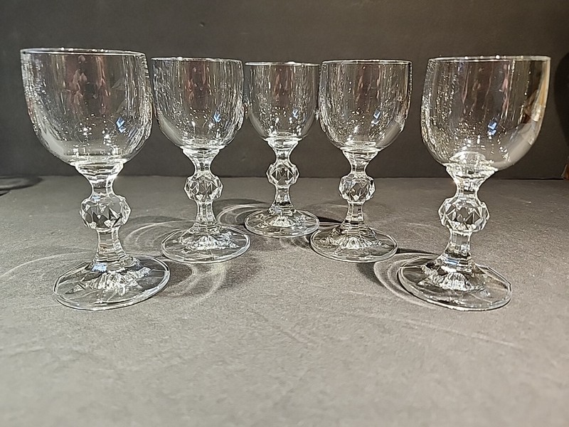 SET OF 5 BOHEMIA CRYSTAL CLAUDIA CORDIAL GLASSES  4 1/4" TALL