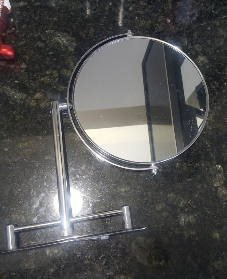 Espelho de maquiagem Jerdon de parede com ampliação 3X cromado dupla face - Imagem 2 de 4