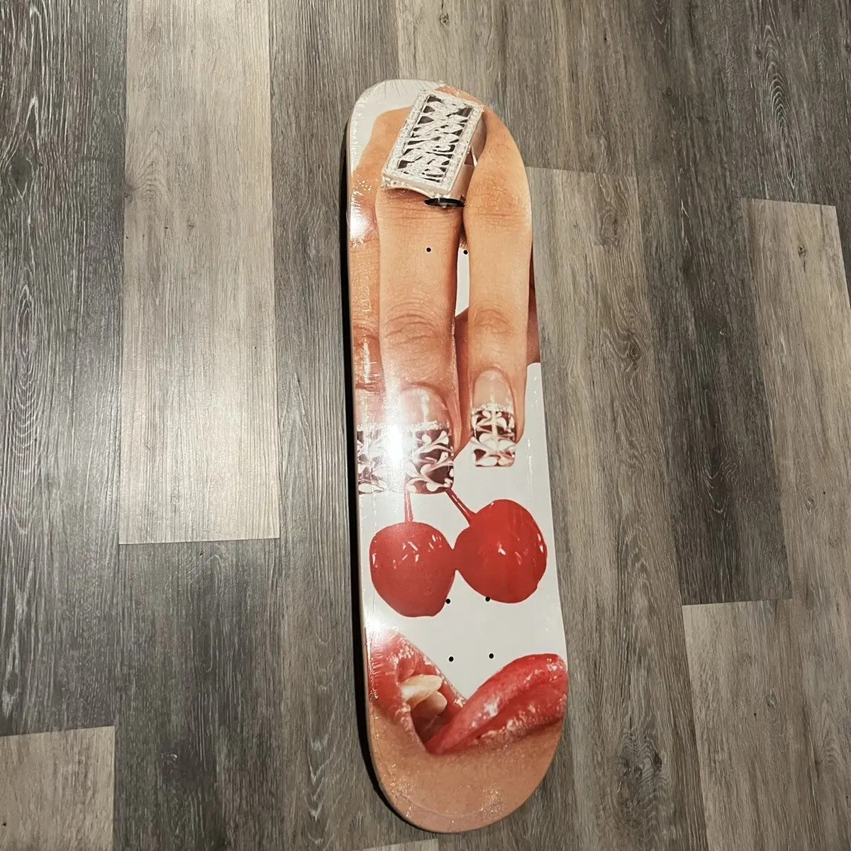 ?❇️Supreme Cherry Cherries Deck Skateboard NY Yankees Bling 