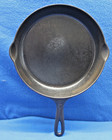 Vintage Griswold Cast Iron Skillet No. 8 704 L — photo 7