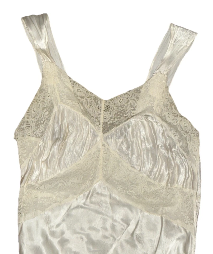 Impresionante Antiguo Vestido de Novia Corte Sesgado Satinado Años 20 30 Marfil Largo Encaje Foto 3 de 4