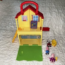 Peppa Pig Pop N' Play House Playset With Figures Fold Carry