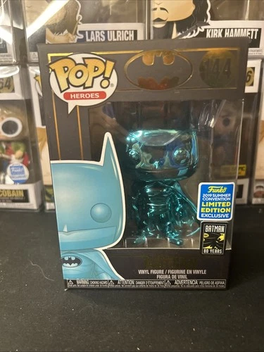 Funko Pop 144 Batman 2019 Summer Convention Limited Edition In Pop Protector