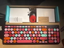 Wireless keyboard and mouse combo