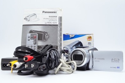 NEAR MINT Panasonic HDC-SD5-S Camcordar Silver w/ Charger Remote Battery Japan