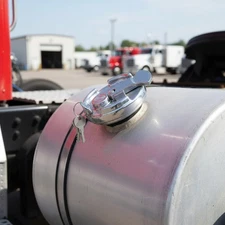 Durable Locking Fuel Caps for Peterbilt Semi Trucks | Compatible from 1972-2017