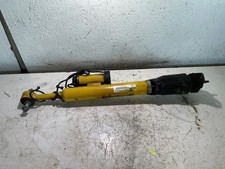 Dodge Challenger 2017 rear shock absorber damper 05181907AB STO38482
