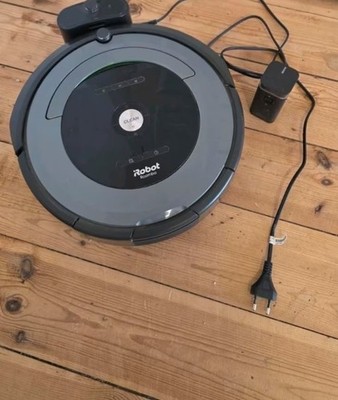 iRobot Roomba 681 Staubsauger Bodensauger. mit weg Begrenzer und Ladestation