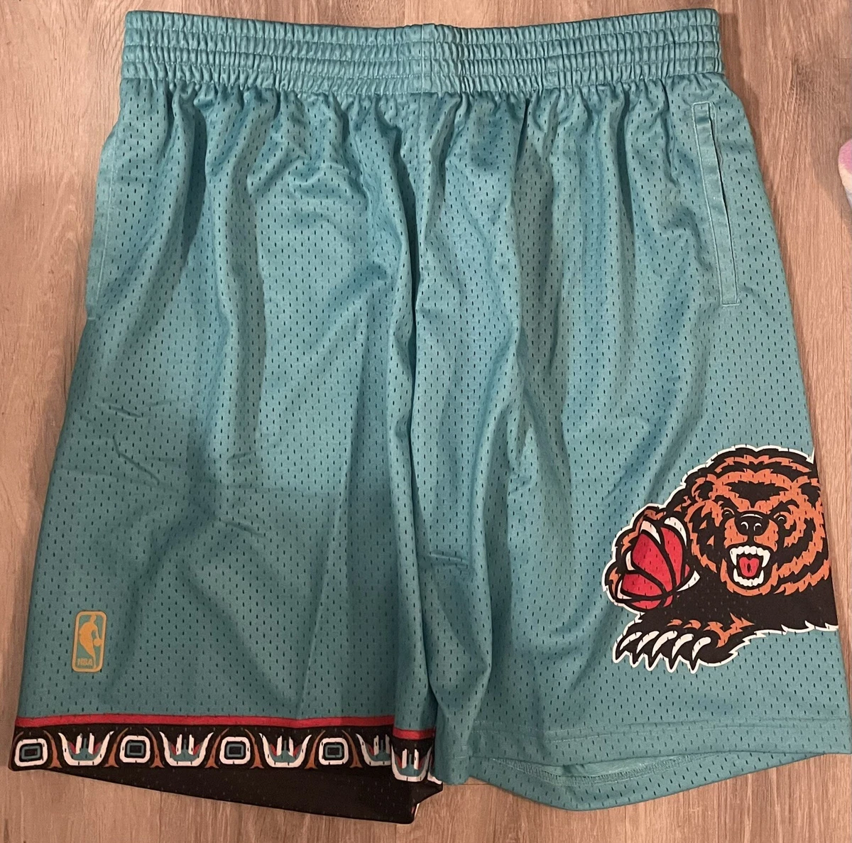 NEW Mitchell and Ness Memphis Grizzlies NBA Swingman Shorts 96-97 Mens Size  2XL