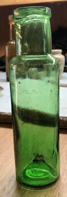Smaragdgrüne Pickle Flasche von 1910 (G359)
