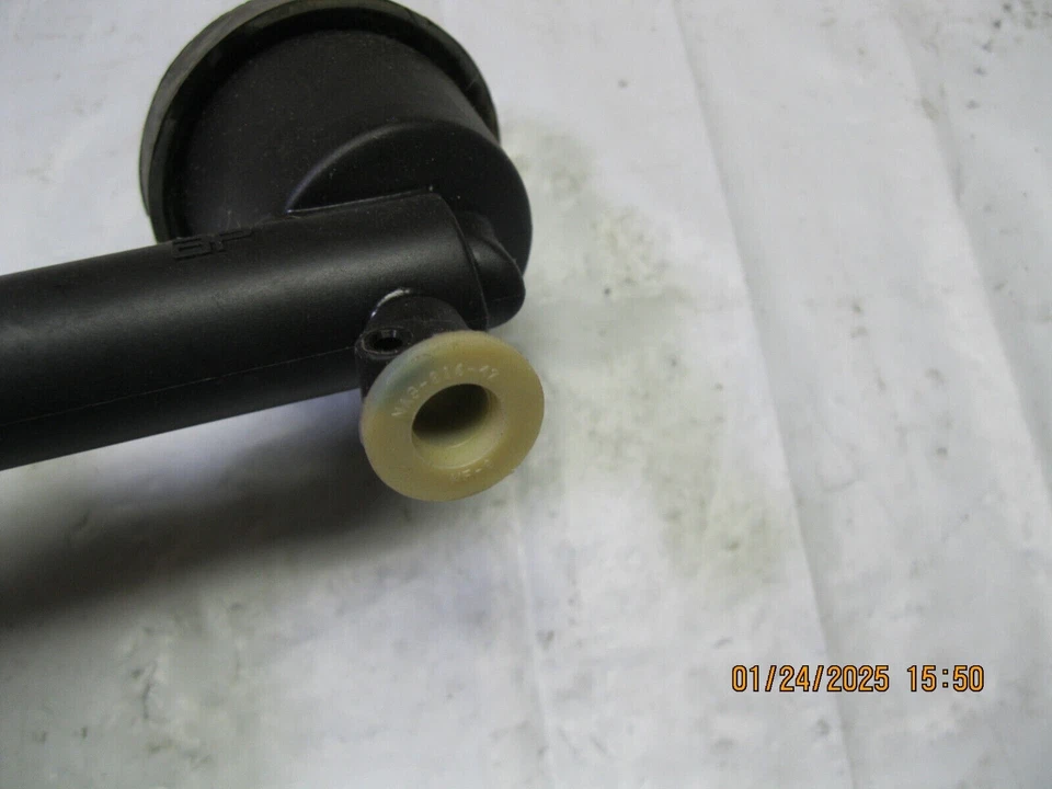 Bendix 13469 Clutch Master Cylinder Foto 4 de 4