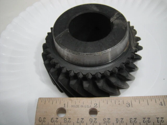 NOS Ford 1965 66 67 68 69 70 71 72 F100 250  E100 Intermediate 2nd Gear 3 speed Foto 2 de 4
