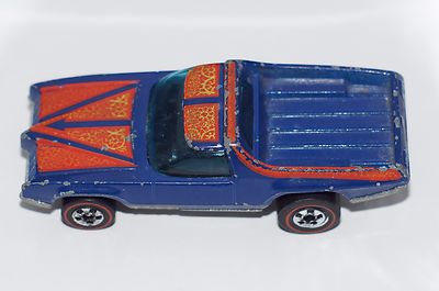ORIGINAL 1974 Hot Wheels Redline - Breakaway Bucket - Flying