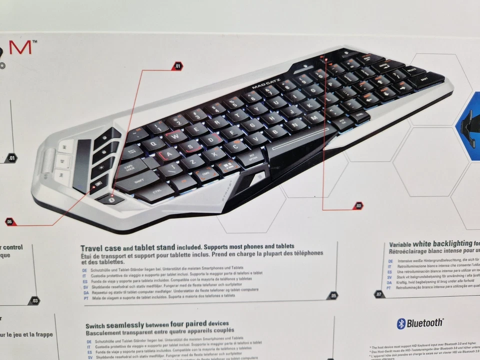 Mad Catz Strike M Compact Wireless Bluetooth Mini Keyboard White AZERTY - Image 3 of 3
