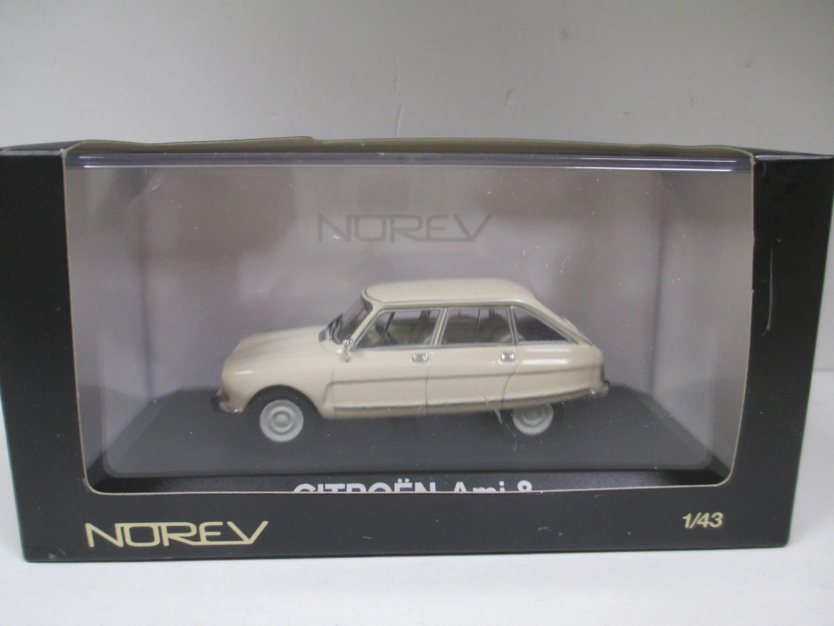 La berline Ami 6 Citroën orange miniature de Norev au 1/43e
